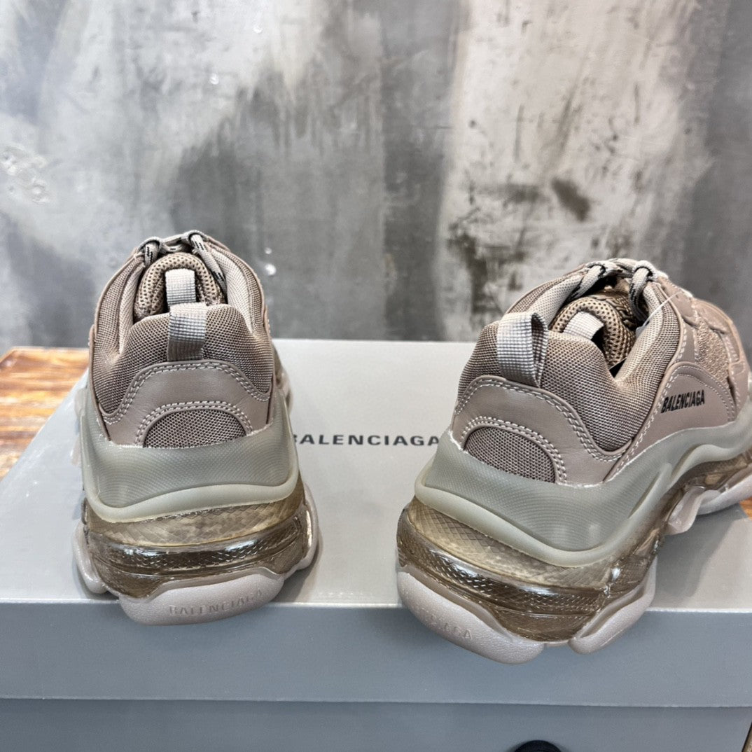 BALENCIAGA TRIPLE S