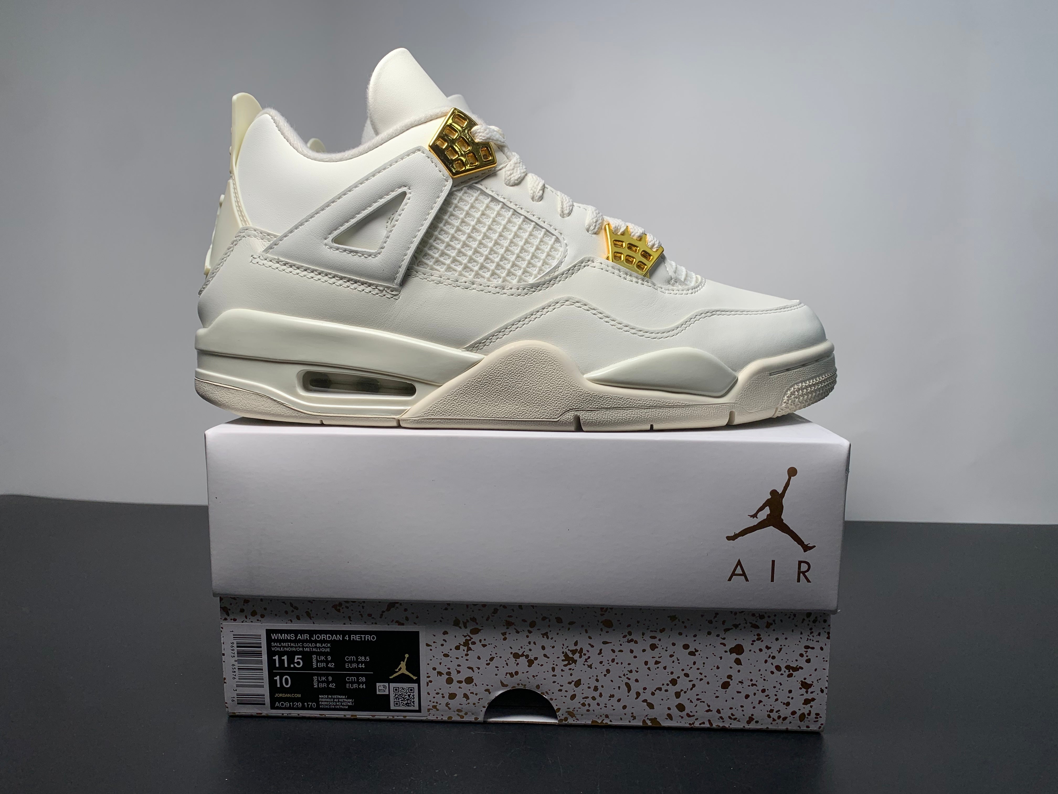 Jordan 4 Retro Sai