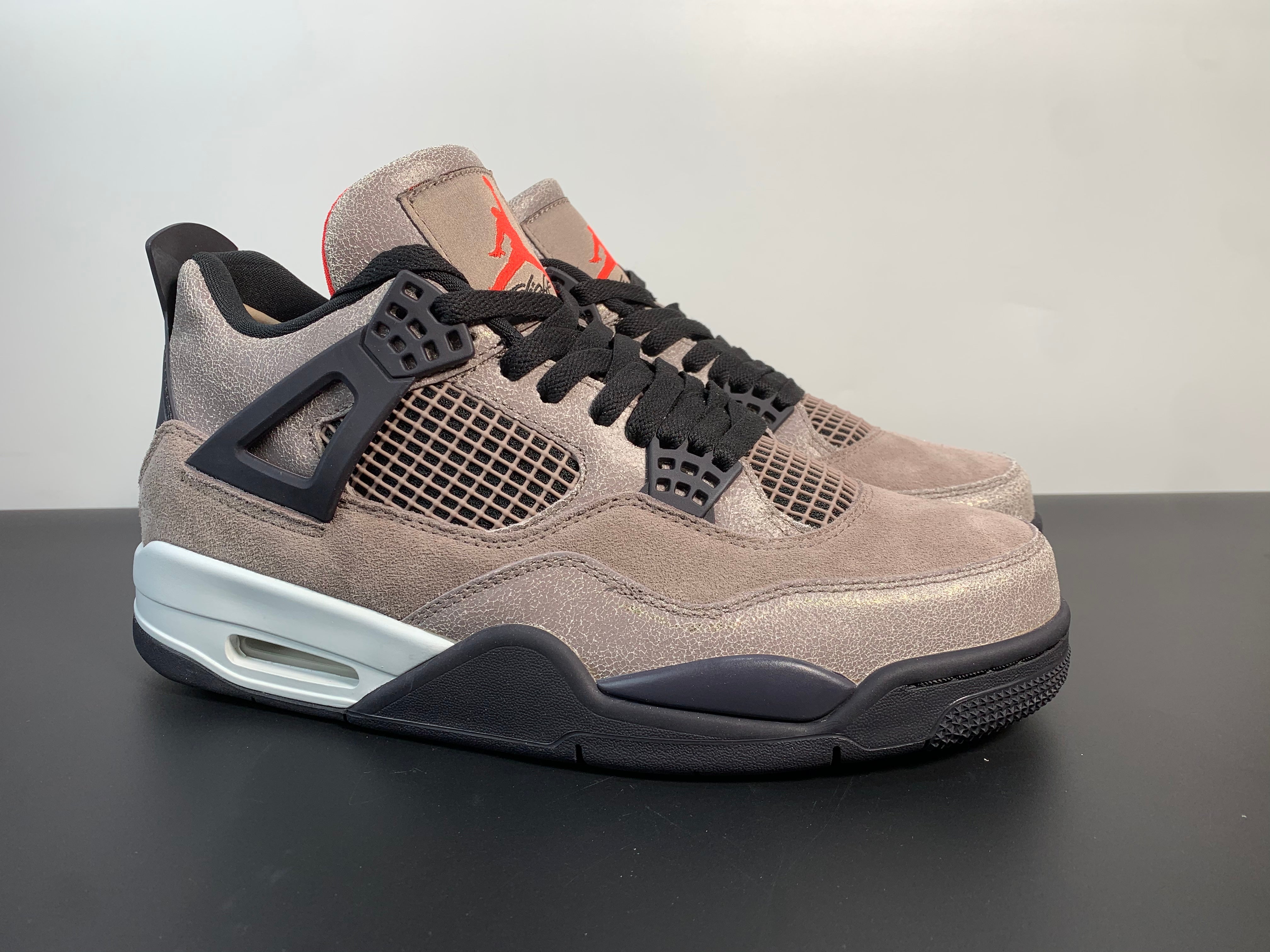 Jordan 4 Retro Taupe Haze