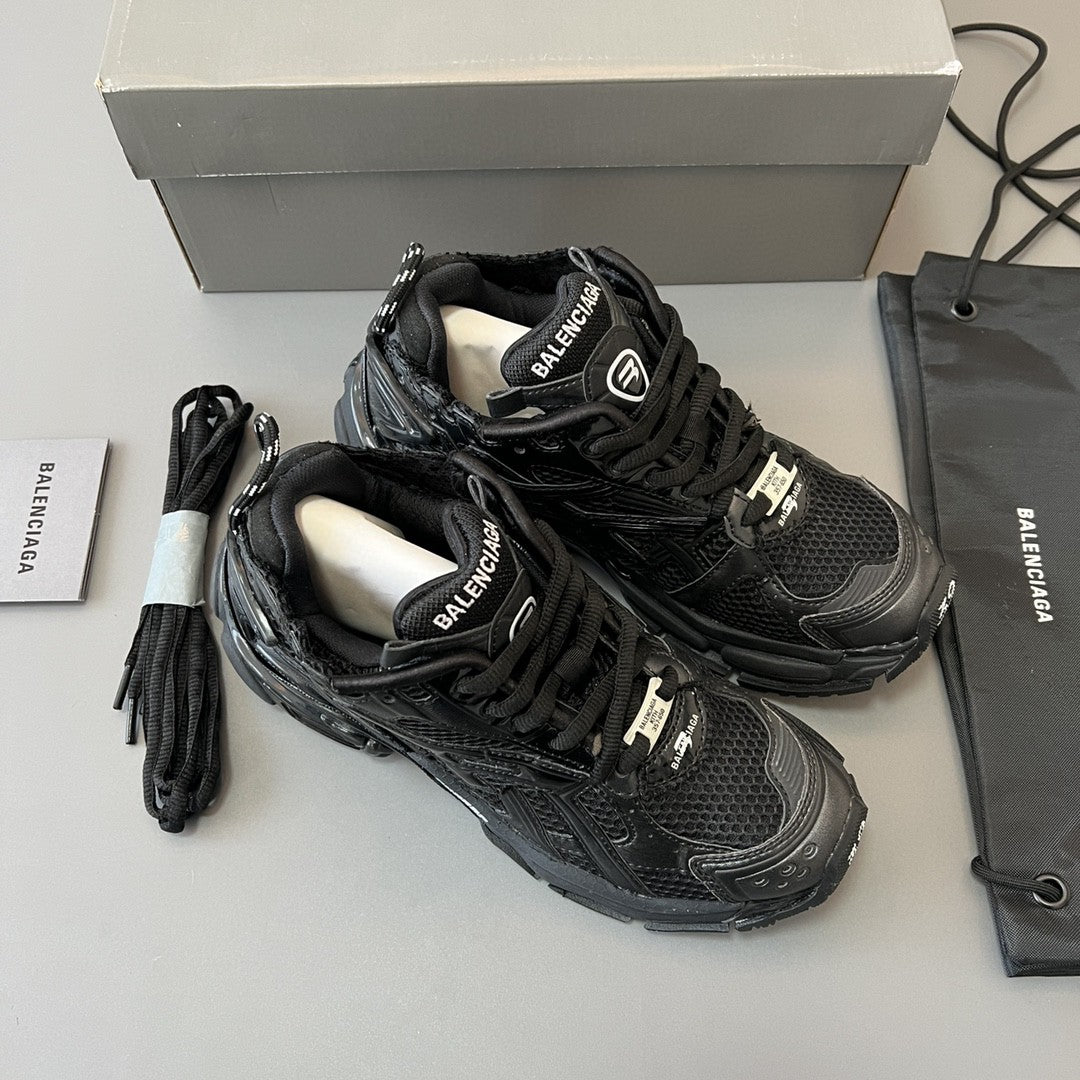 BALENCIAGA RUNNER