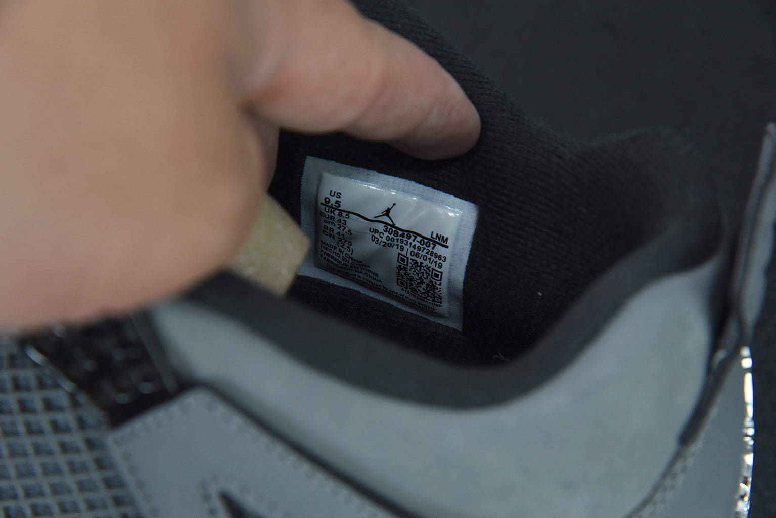 Jordan 4 Cool Grey