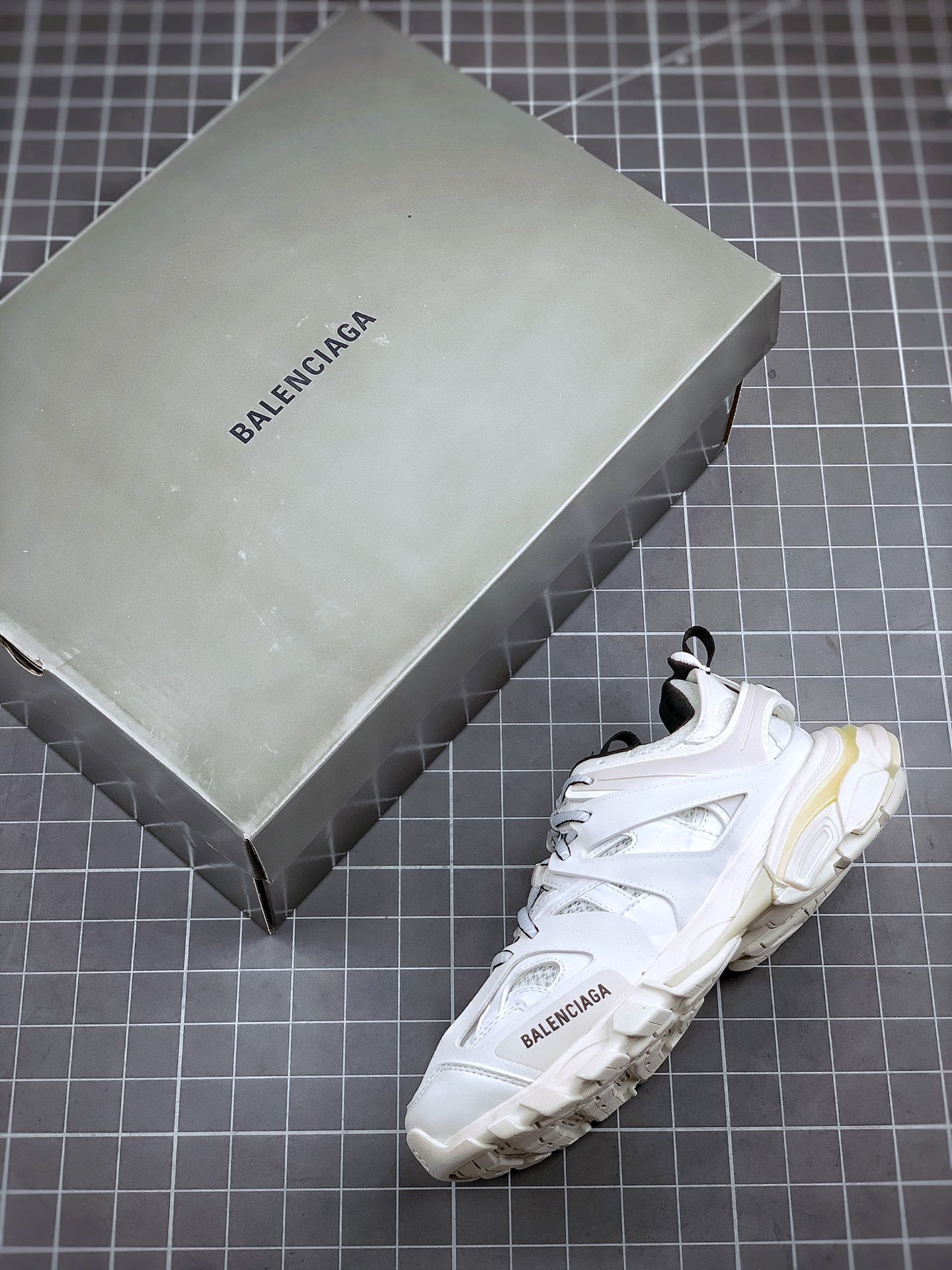 Balenciaga track