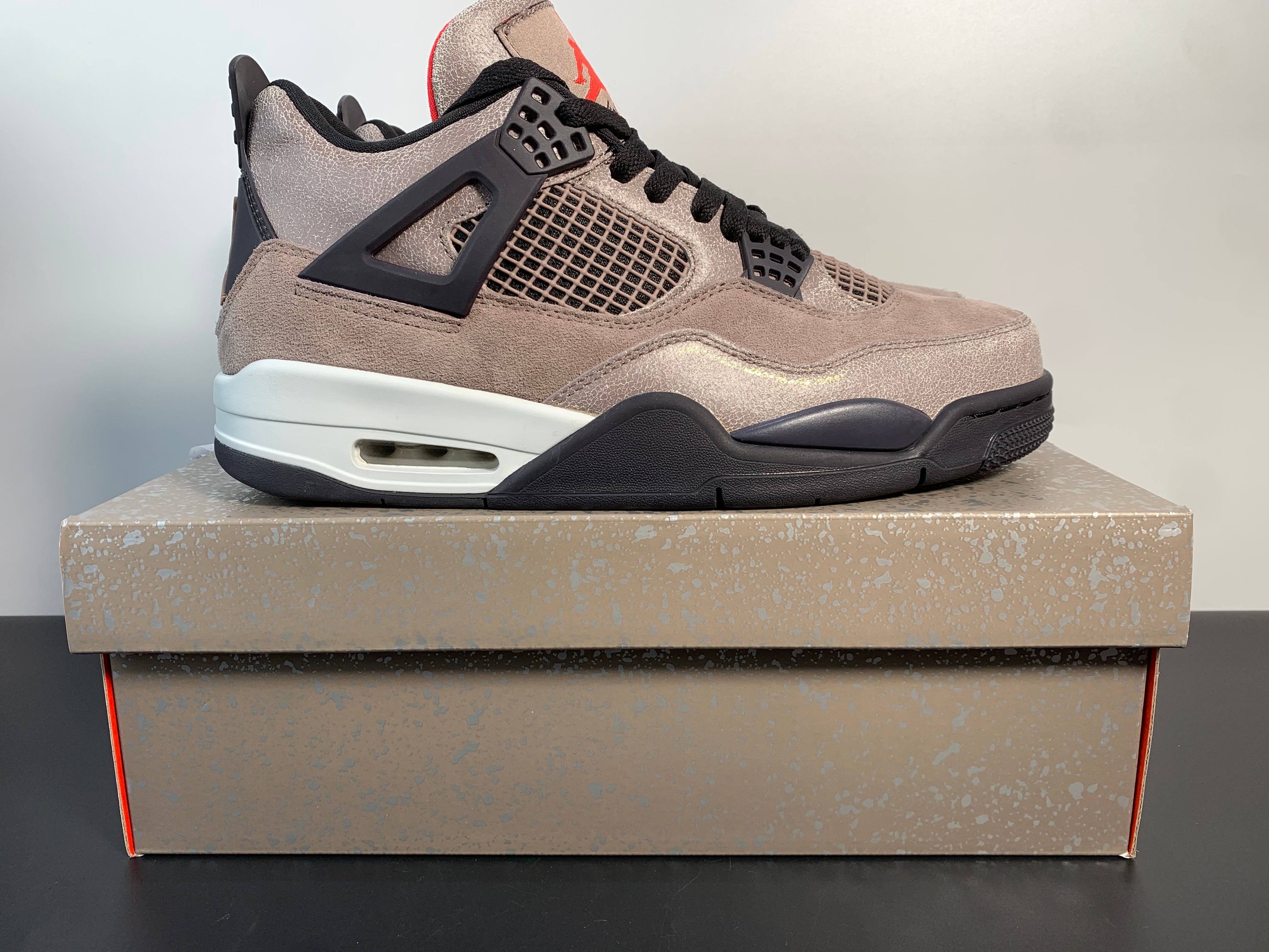 Jordan 4 Retro Taupe Haze