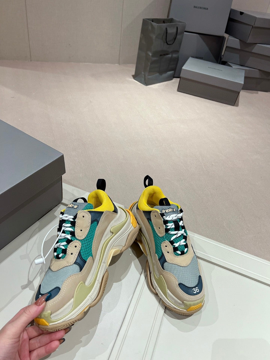 BALENCIAGA TRIPLE S