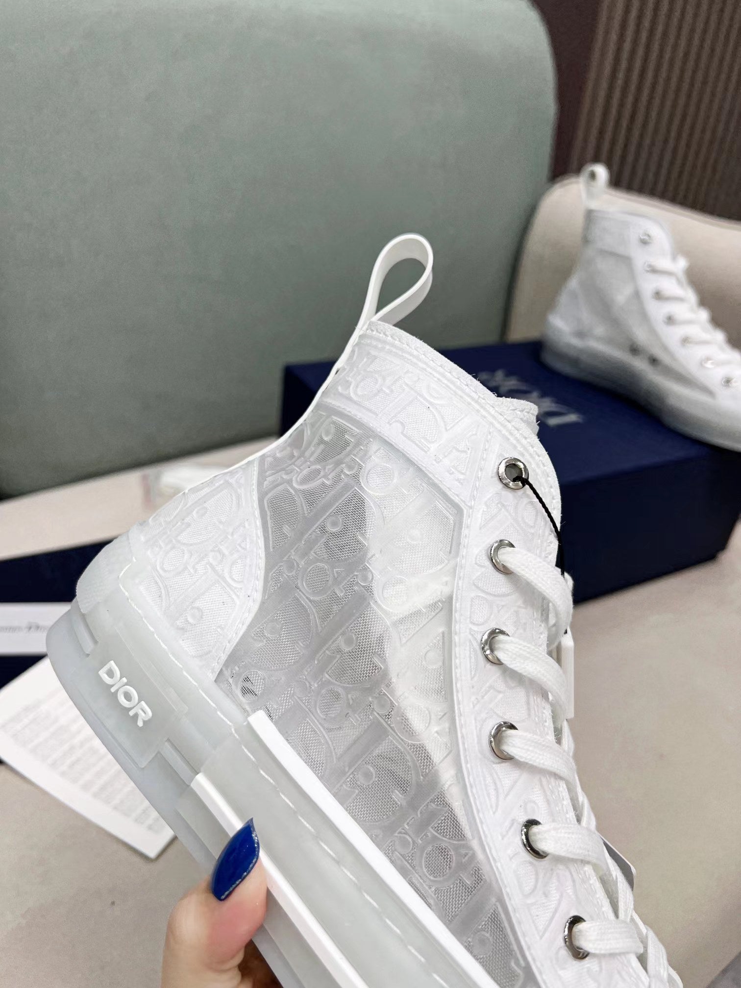 DIOR CONVERS