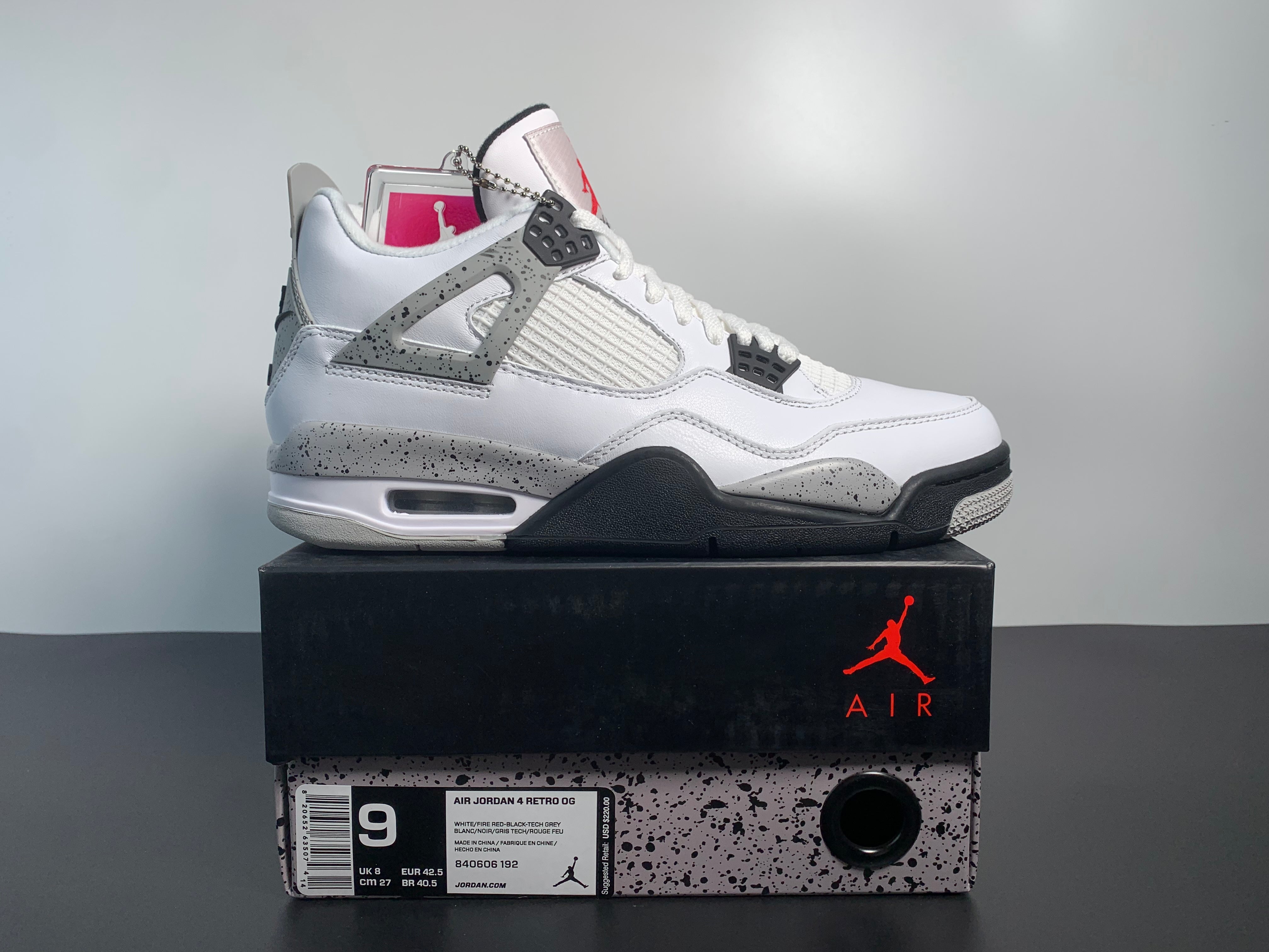 Jordan 4 WHITE CEMENT