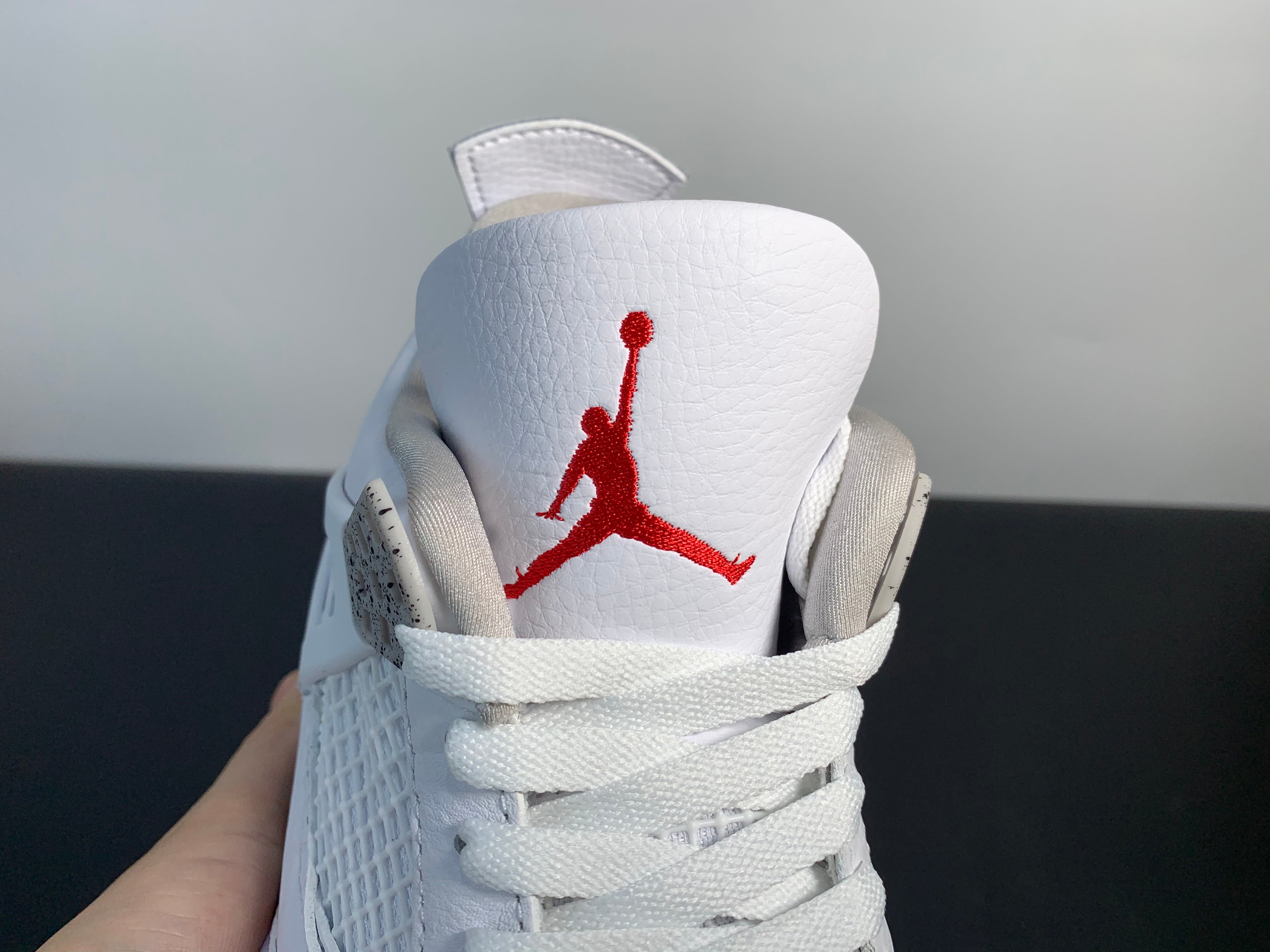 Jordan 4 Retro White Oreo