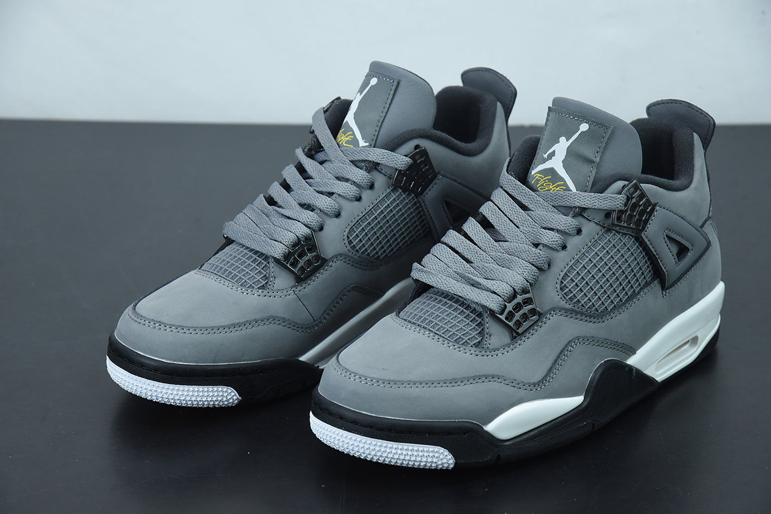 Jordan 4 Cool Grey