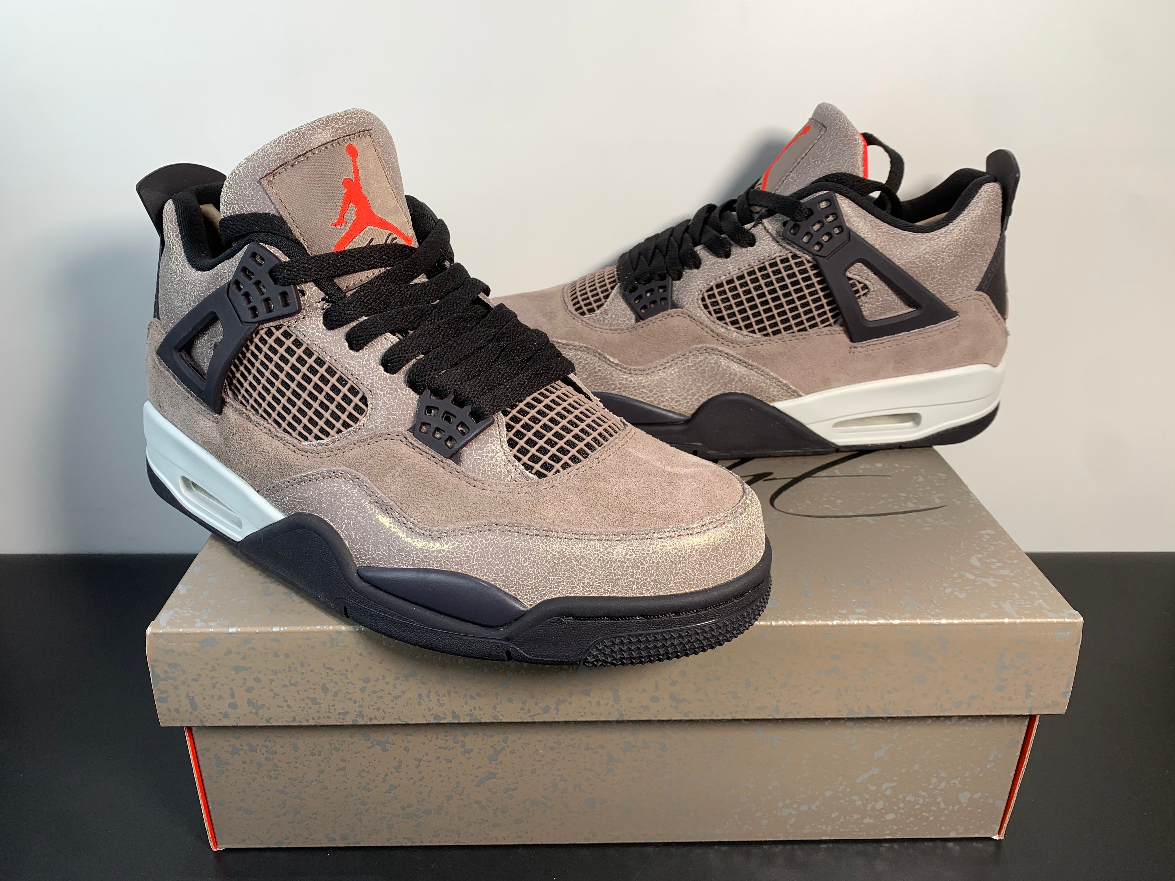 Jordan 4 Retro Taupe Haze