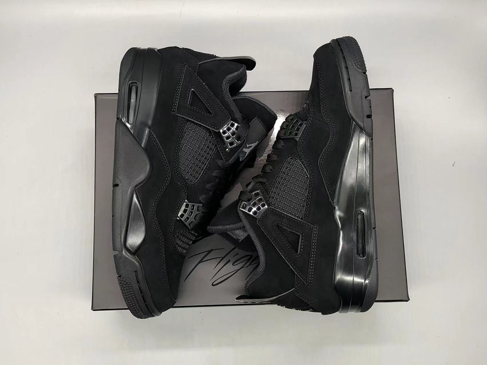 Jordan 4 "Black Cat"