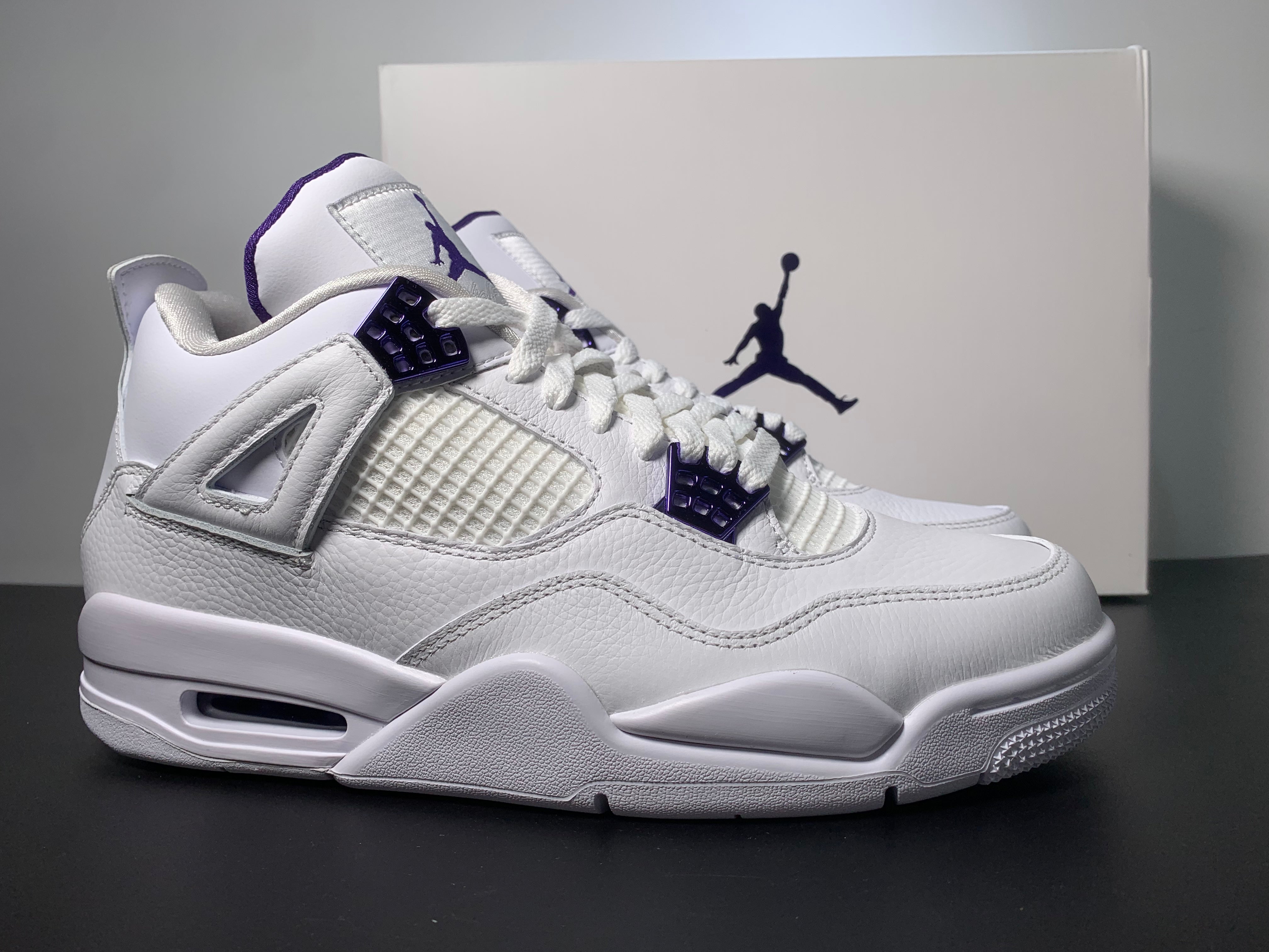 Jordan 4 Retro Metallic Purple