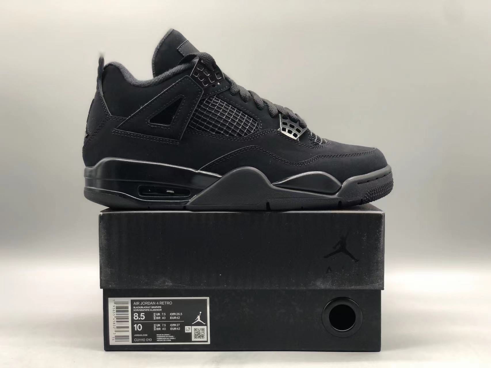 Jordan 4 "Black Cat"