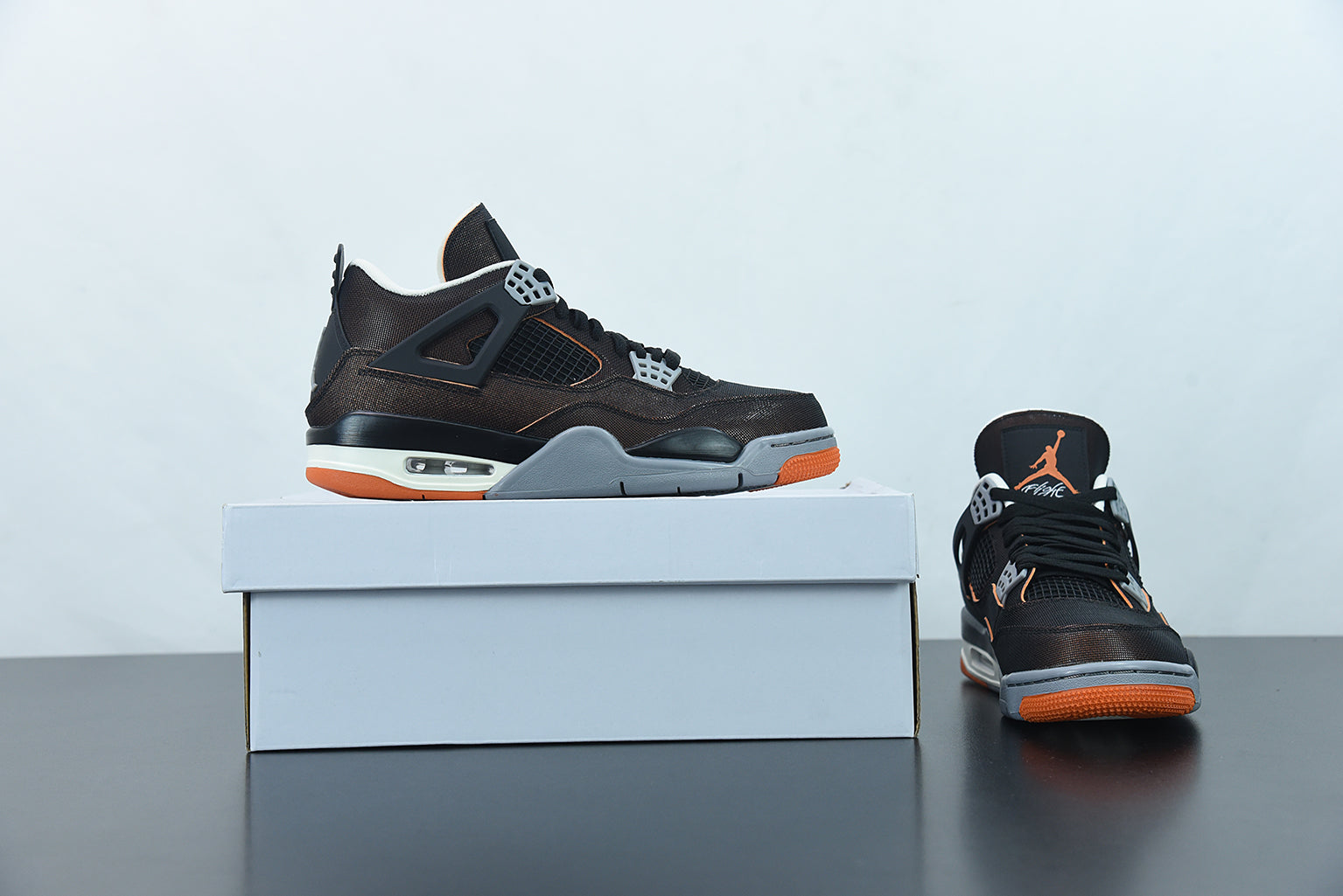 Jordan 4 Retro Starfish