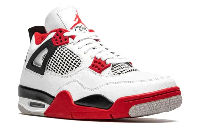 AIR JORDAN 4