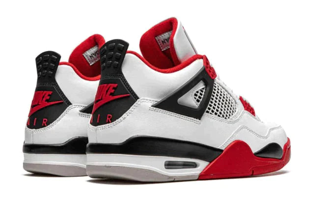 AIR JORDAN 4