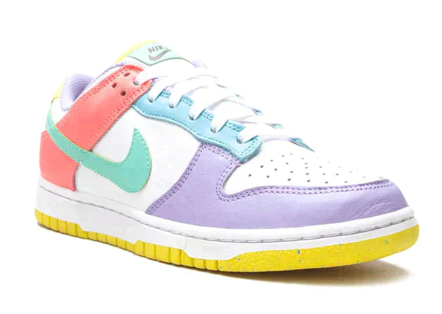 NIKE DUNK LOW SE EASTER