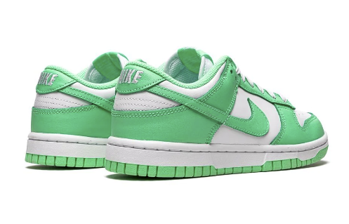 NIKE DUNK LOW GREEN