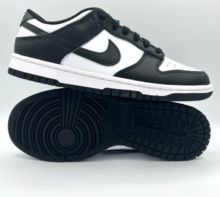 NIKE DUNK LOW RETRO PANDA