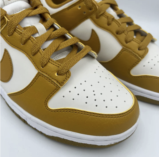 NIKE DUNK LOW NEXT NATURE PHANTOM GOLD SUEDE